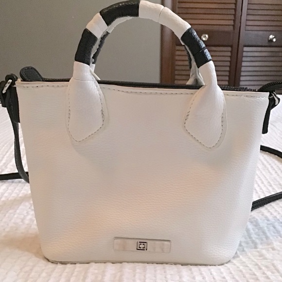 Liz Claiborne Purse - Picture 8 of 8